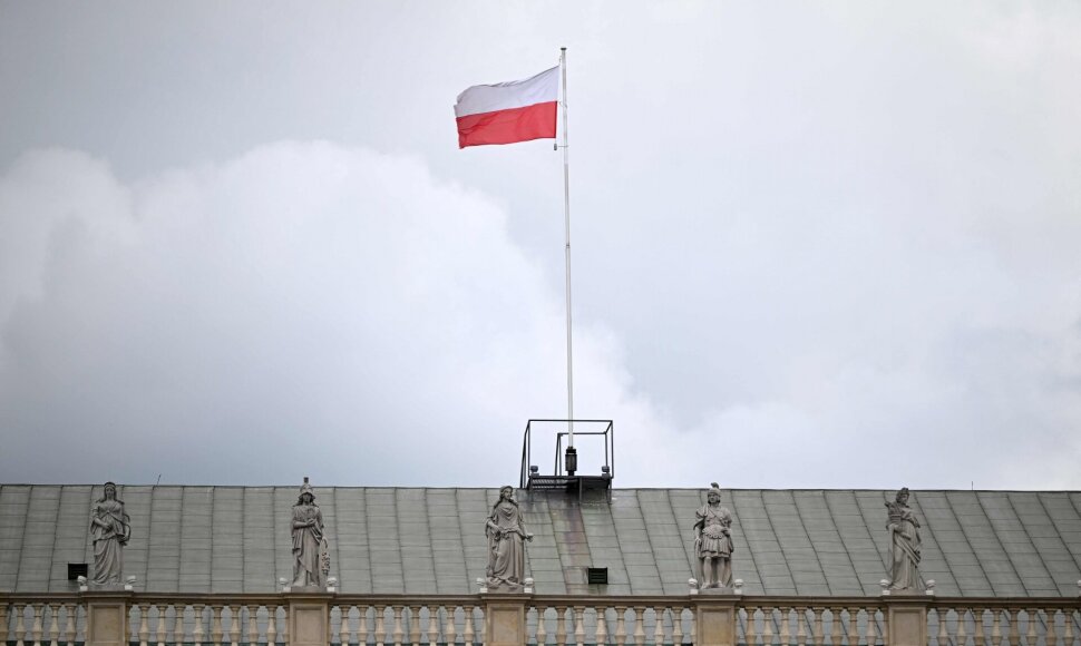 Lenkijos vėliava / SERGEI GAPON / AFP