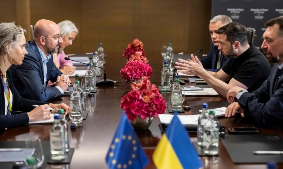 Ukrainos taikos konferencijoje dėmesys krypsta į branduolinės nelaimės pavojų / ALESSANDRO DELLA VALLE / AFP