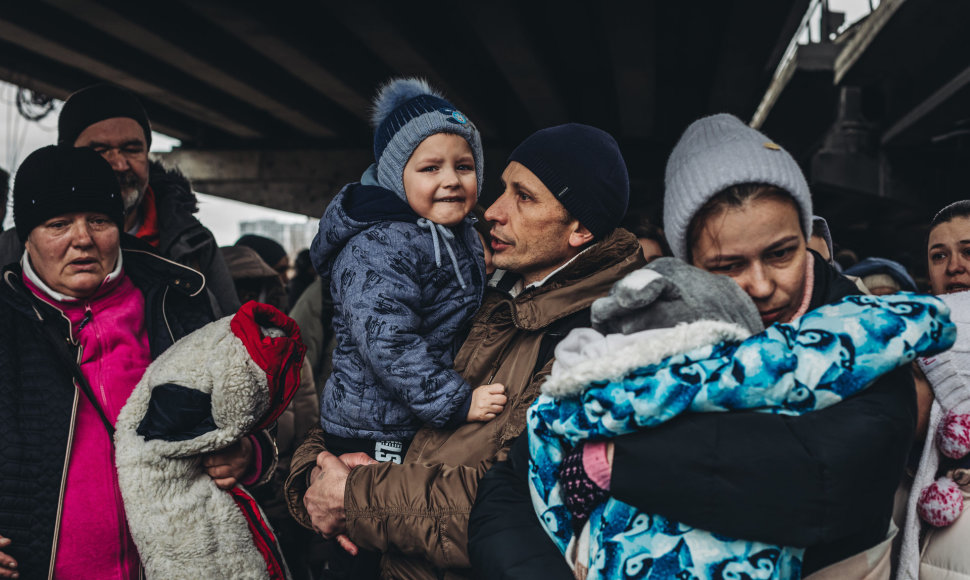 Šeimos bėga nuo karo Ukrainoje