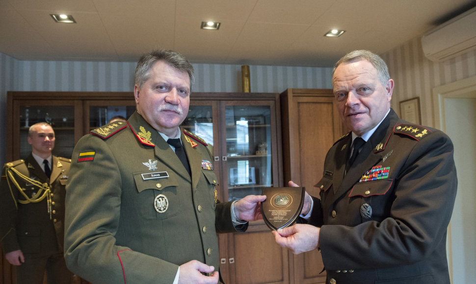 Lietuvoje su oficialiu vizitu lankėsi Latvijos kariuomenės vadas generolas leitenantas Raimondas Graubė.