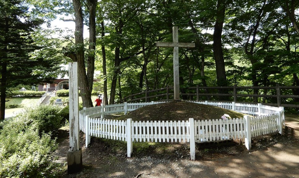 Jėzaus Kristaus kapas Japonijoje