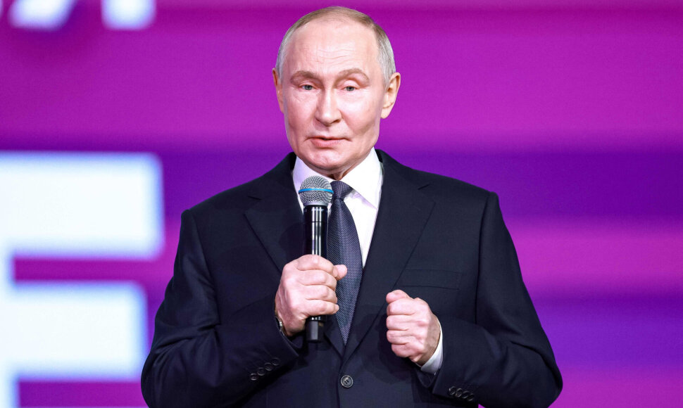 Vladimiras Putinas / ALEXANDER SHCHERBAK / AFP