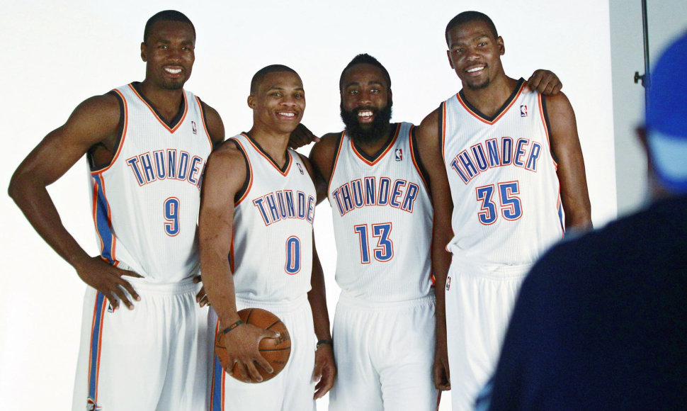 Serge'as Ibaka, Russellas Westbrookas, Jamesas Hardenas, Kevinas Durantas