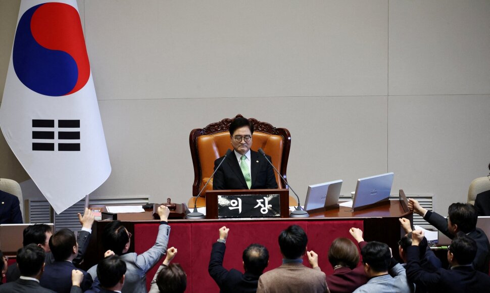 Kim Hong-Ji / REUTERS