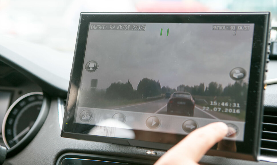 Naujas kelių policijos automobilis