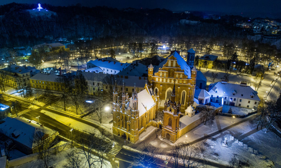 Gimtadienį švenčiančio Vilniaus vaizdai