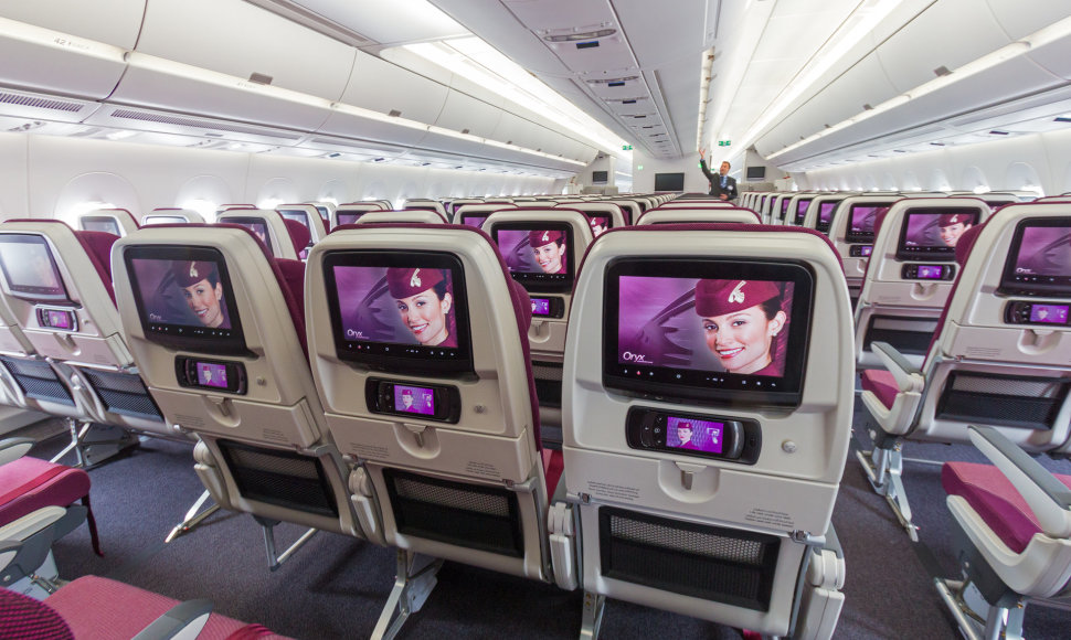 „Qatar Airways“ lėktuve