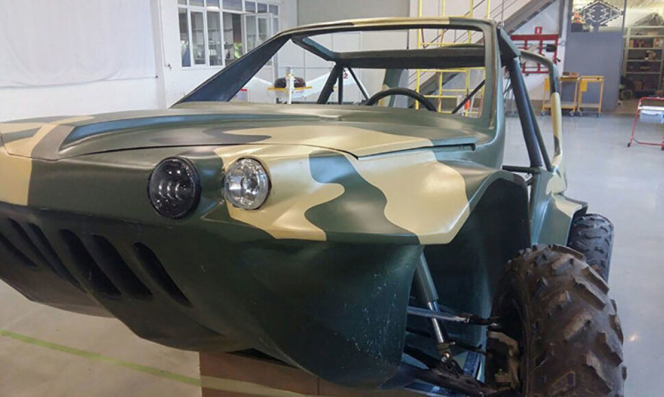 Rusijos įmonė sukūrė amfibiją &bdquo;Triton&ldquo;