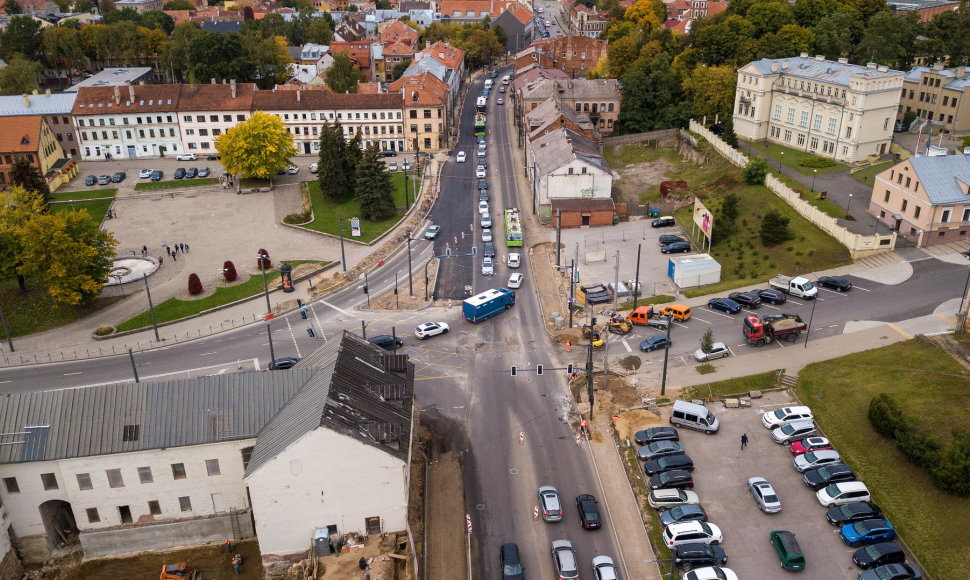 Šv. Gertrūdos ir Gimnazijos g. sankryža