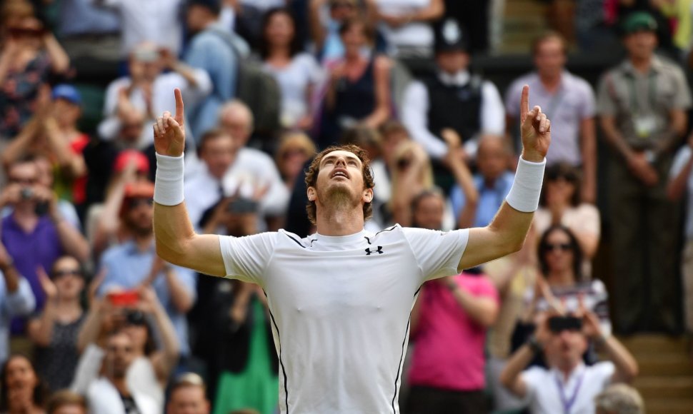 Tomašą Berdychą pusfinalyje nugalėjusiam Andy Murray – puiki proga triumfuoti Vimbldone