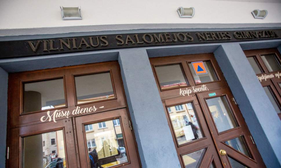 Vilniaus Salomėjos Nėries gimnazija