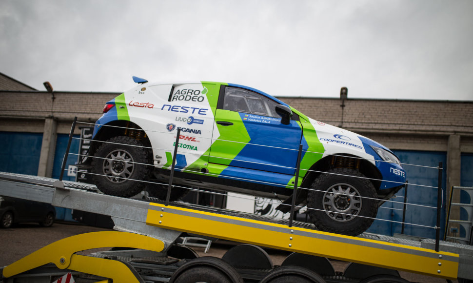 S.Jurgelėnas ir V.Žala išsiuntė „Bee Dakar“ automobilį į Pietų Ameriką