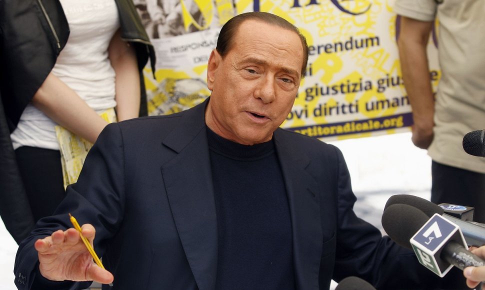 Silvio Berlusconi švenčia 77-ąjį gimtadienį