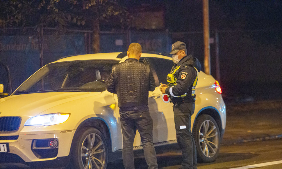 Akimirka iš vykusio policijos reido