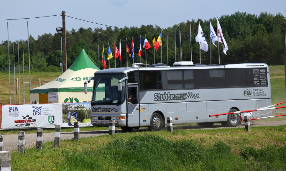 Vilkyčiuose kyla dalyvių parkas