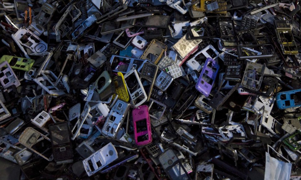 Elektronikos atliekų sąvartynas Guiyu mieste Kinijoje