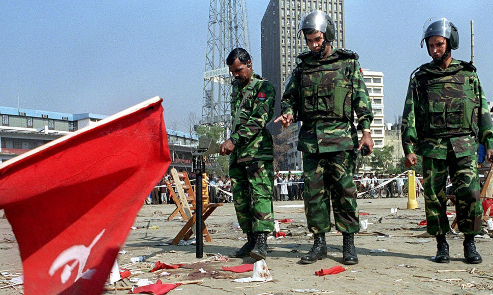 Po sprogimo Dakoje 2001 metais
