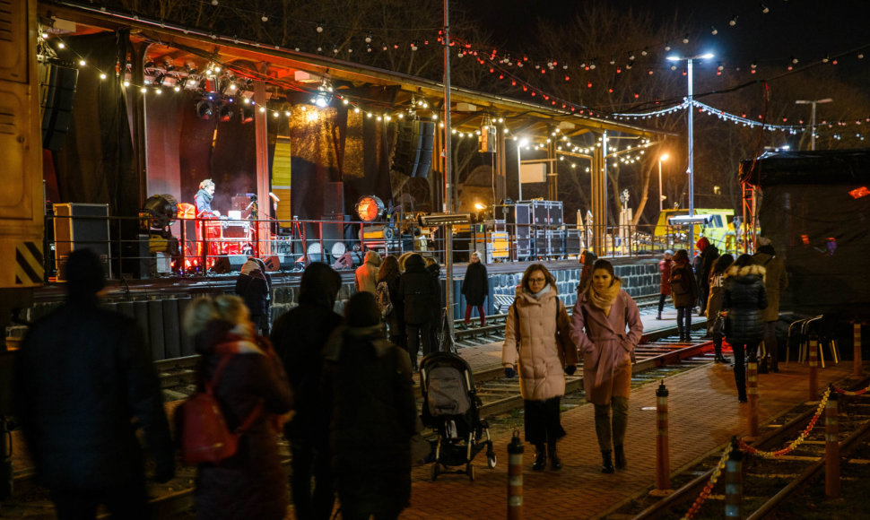 Kitokios Kalėdos ant geležinkelio bėgių – Šv. Stotis