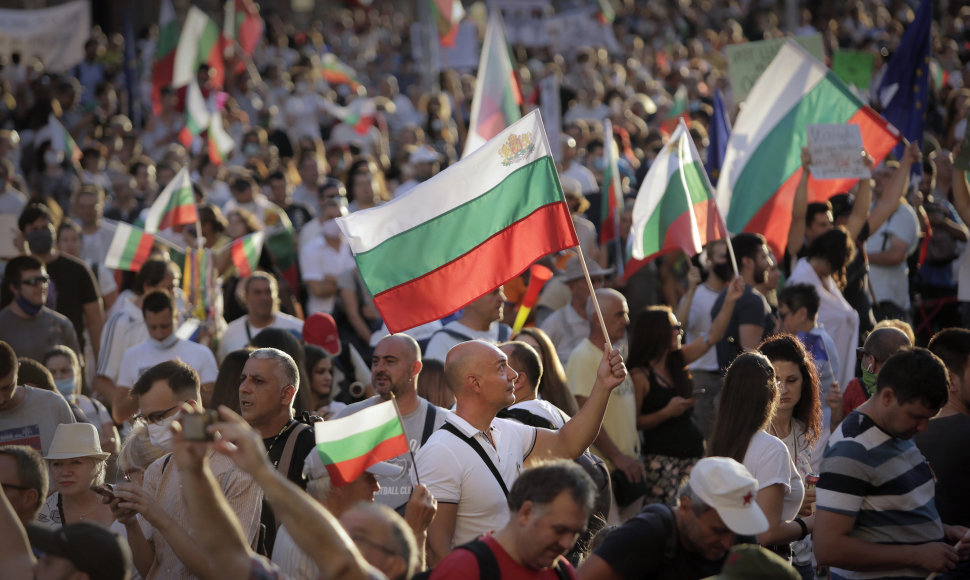 Bulgarijoje per antivyriausybinius protestus užblokuotas sostinės centras