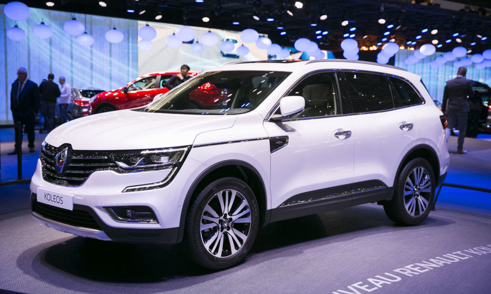 Naujasis „Renault Koleos“ pristatytas 2017-ųjų Ženevos parodoje