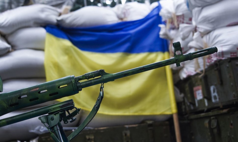 Ukrainos kariai Marjinkoje vis dar kaunasi nesibaigiančiame kare