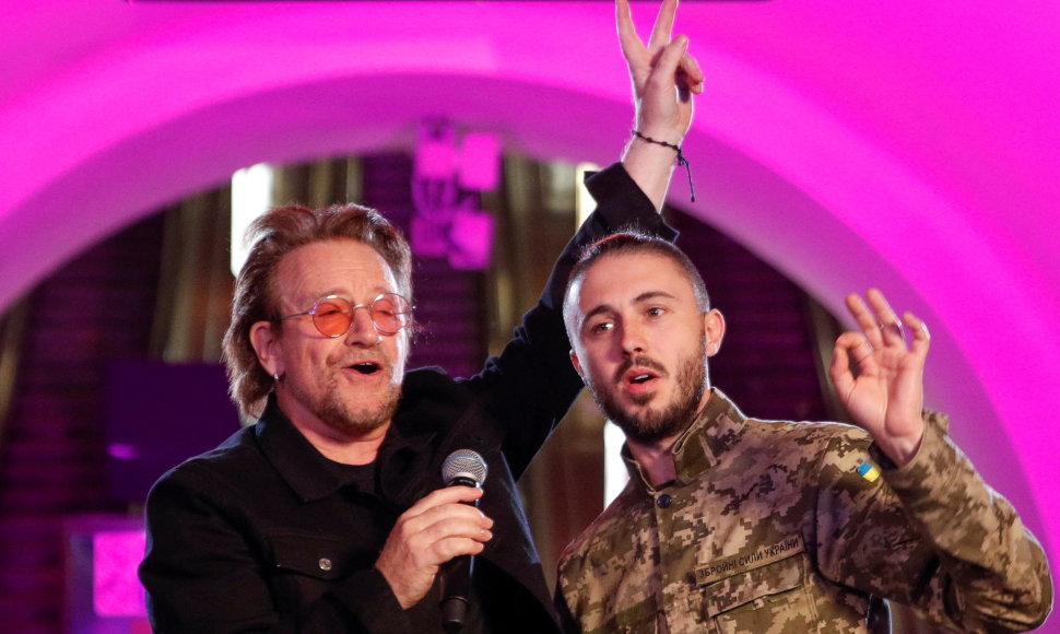 U2 vokalistas Bono ir T.Topolia