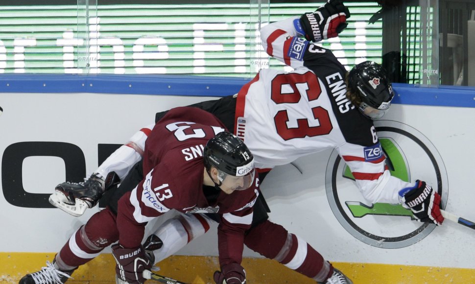 Pasaulio ledo ritulio čempionatas: Latvija – Kanada