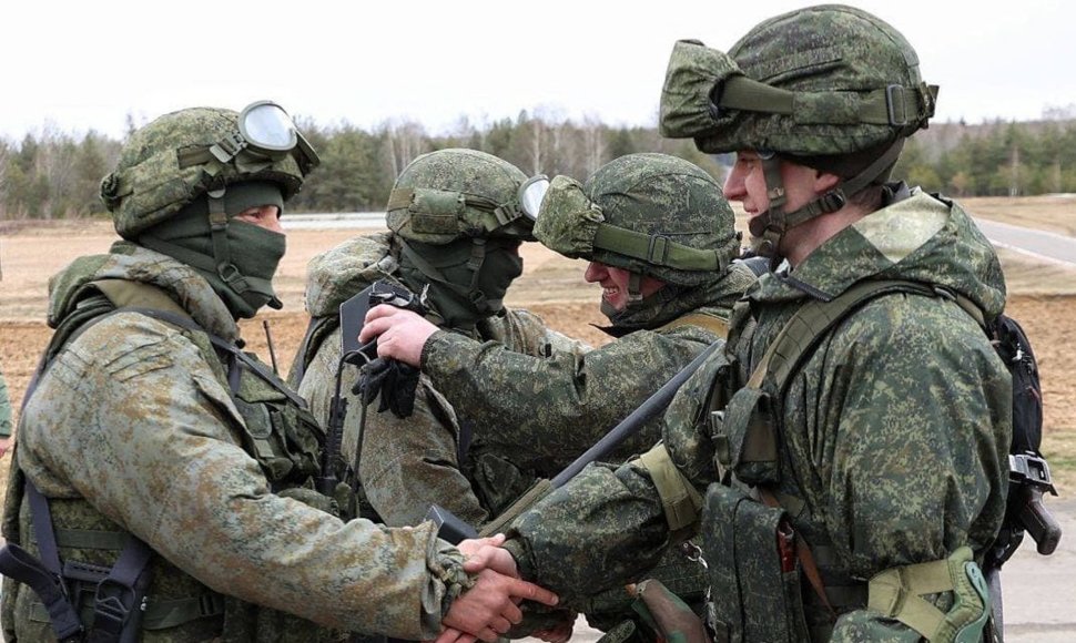 Rusijos ir Baltarusijos kariai per bendras pratybas