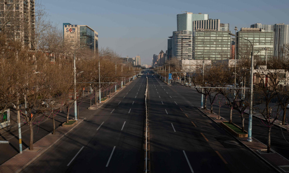 Tuščia gatvė Kinijos sostinėje Pekine