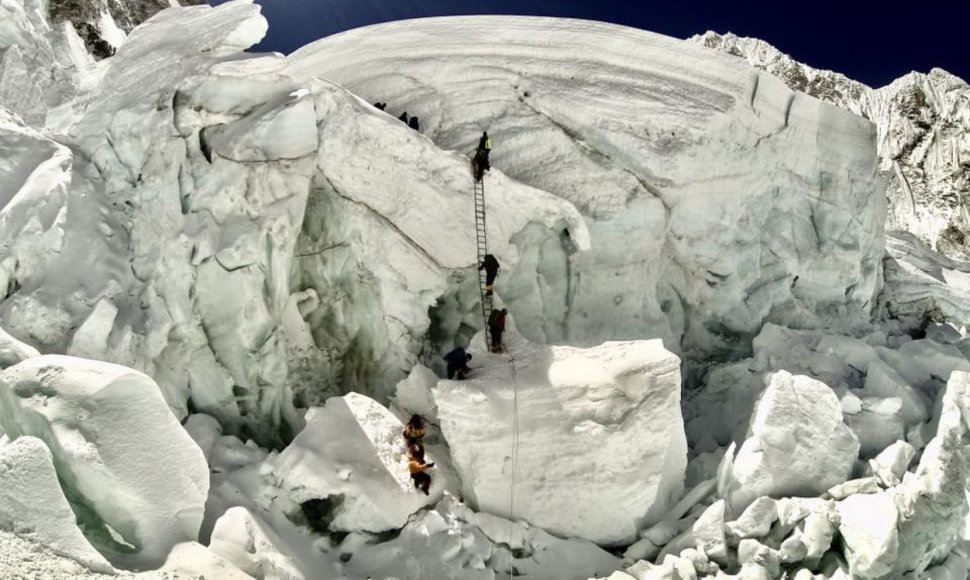 Nepalo kalnuose rastas žuvęs alpinistas iš Austrijos