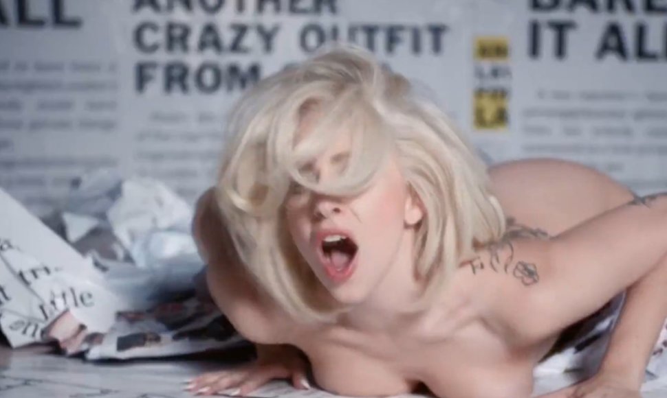 Lady Gaga dainos „Do What U Want“ vaizdo klipe