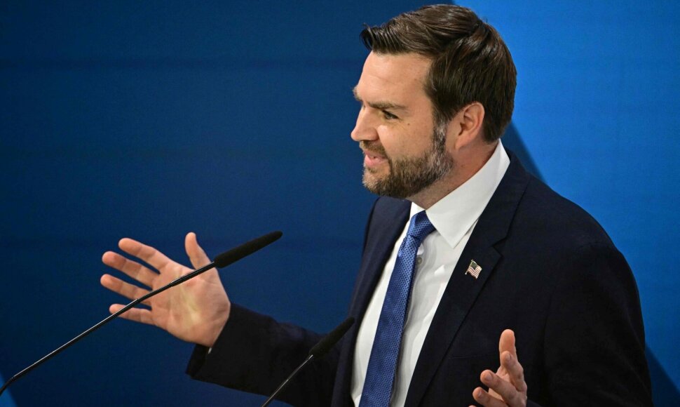 JAV viceprezidentas J. D. Vance'as / TOBIAS SCHWARZ / AFP