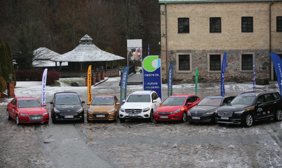 „Metų automobilis 2016“