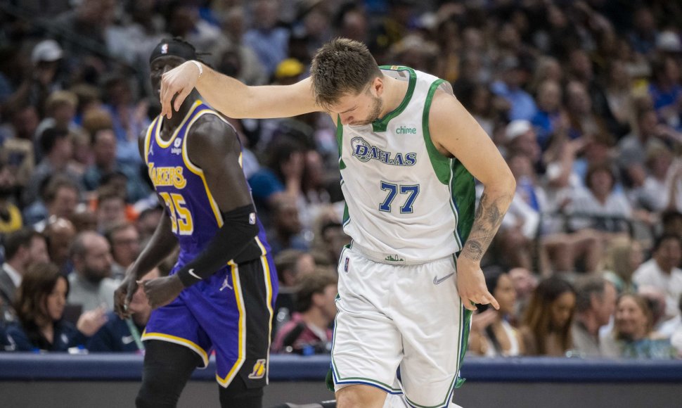 Lukos Dončičiaus šou rungtynėse prieš „Lakers“