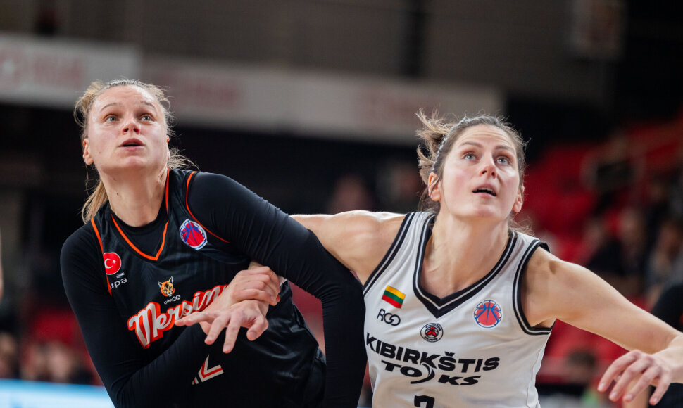 Laura Juškaitė, Giedrė Labuckienė
