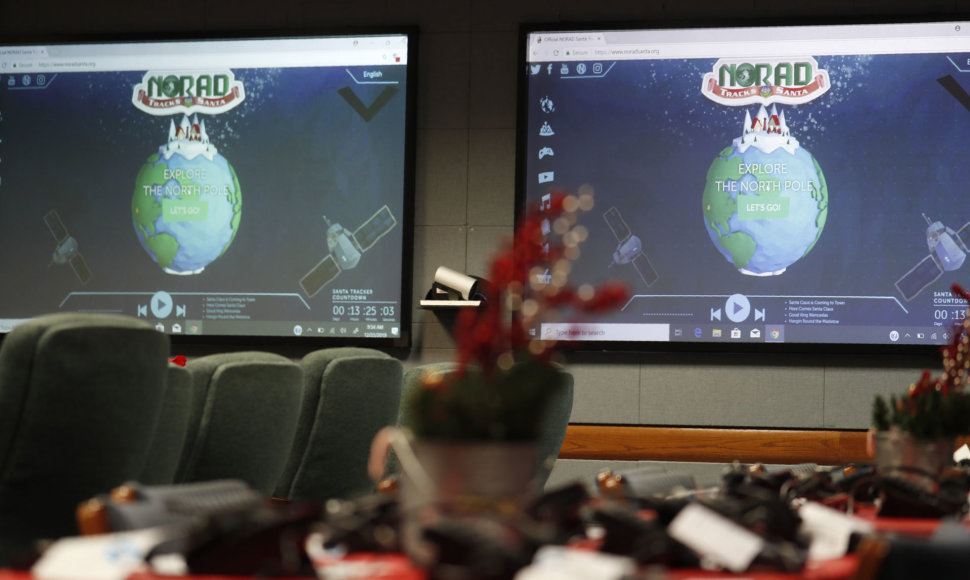 Šiaurės Amerikos oro erdvės gynybos vadavietė (NORAD) stebi Kalėdų Senelio kelionę per pasaulį