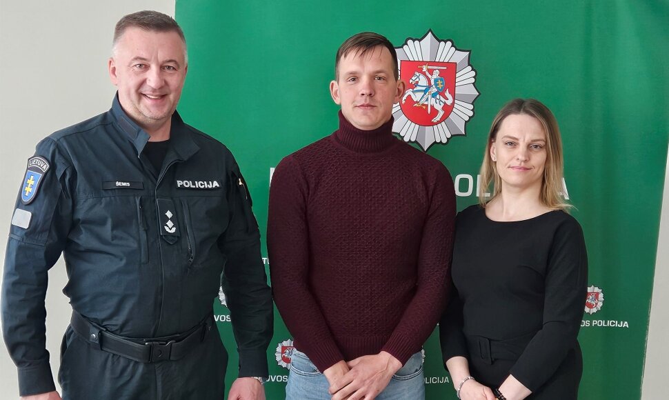 pagerbė Trakų komisaras Sigitas &Scaron;emis.