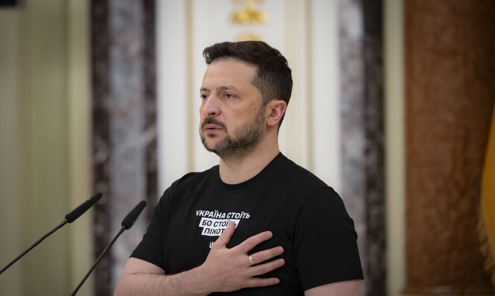 Volodymyras Zelenskis / Ukraine Presidency/Ukrainian Pre / ZUMAPRESS.com
