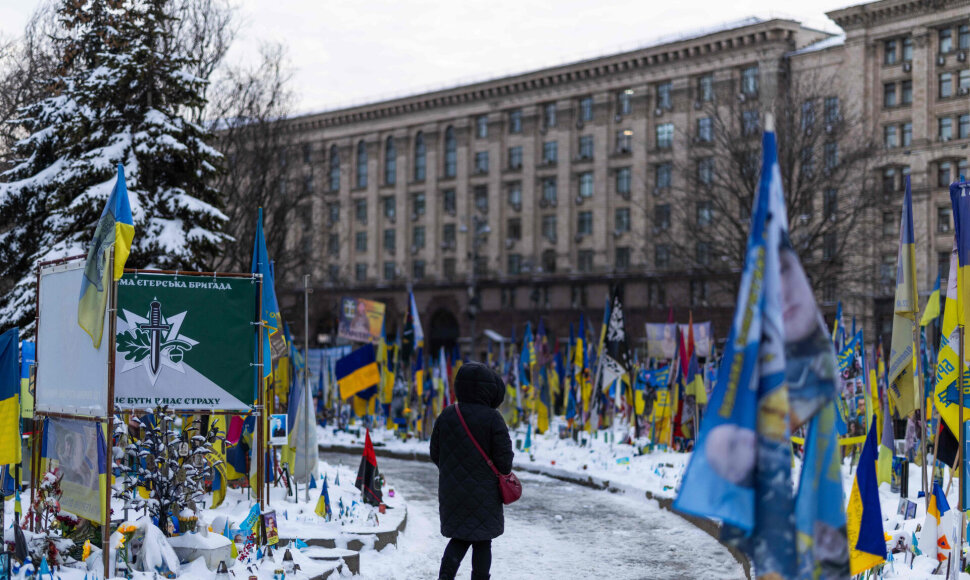Memorialas karo Ukrainoje aukoms atminti  / HENRY NICHOLLS / AFP