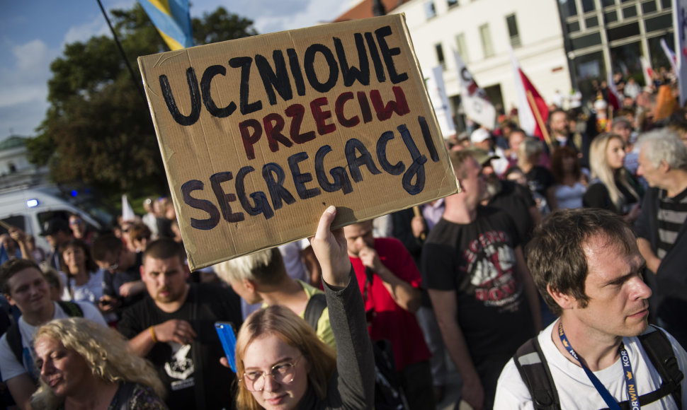 Protestas prieš vakcinaciją Lenkijoje