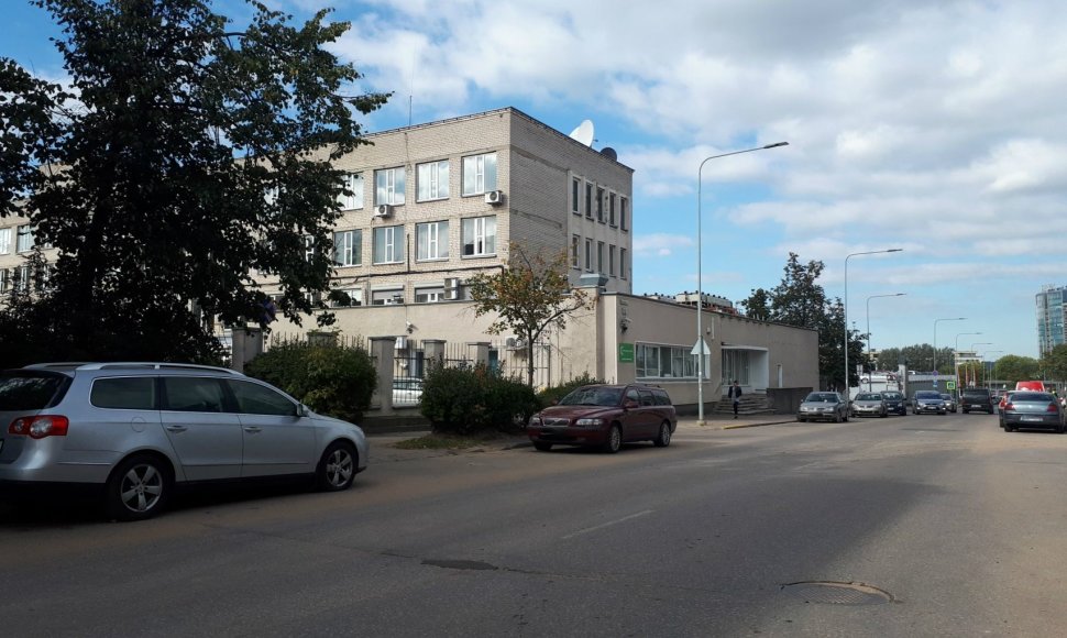 Smolensko gatvėje parduodami VŠT pastatai