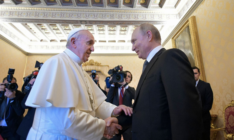 Popiežius Pranciškus, Vladimiras Putinas