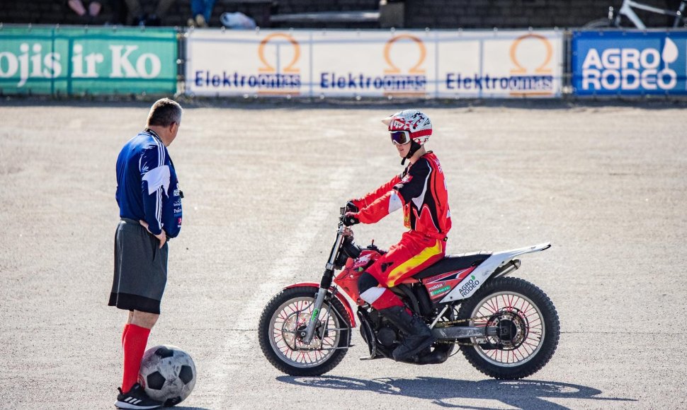 Kretingoje prasidėjo Lietuvos motobolo čempionatas