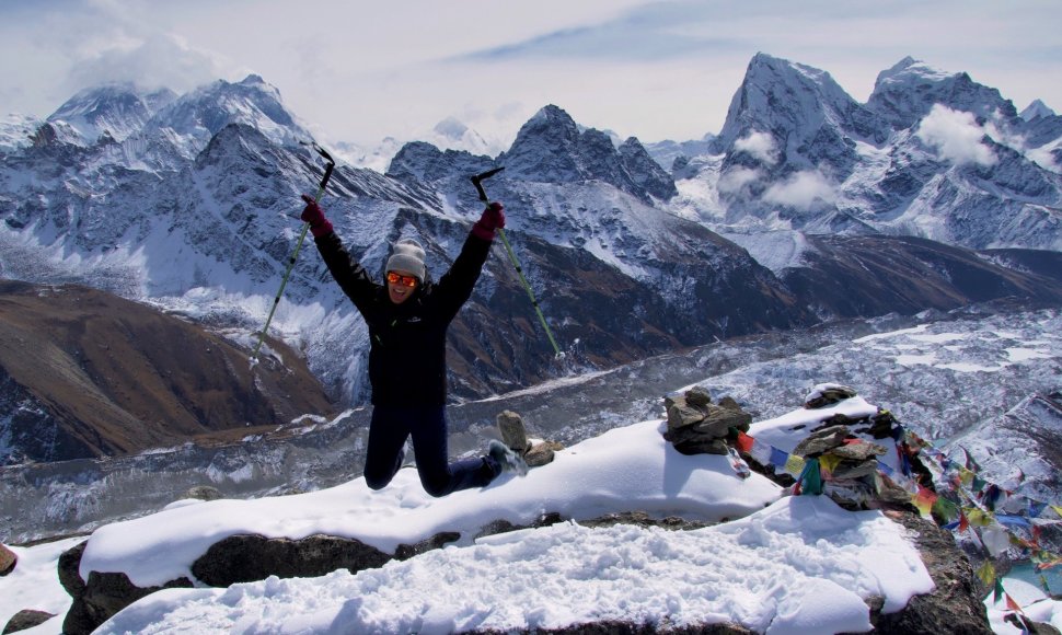 Austėja Norkuvienė Himalajuose: Trijų perėjų trekas
