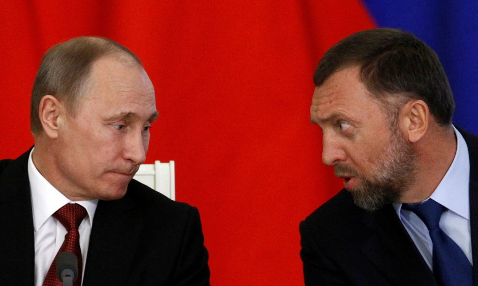 Vladimiras Putinas ir Olegas Deripaska