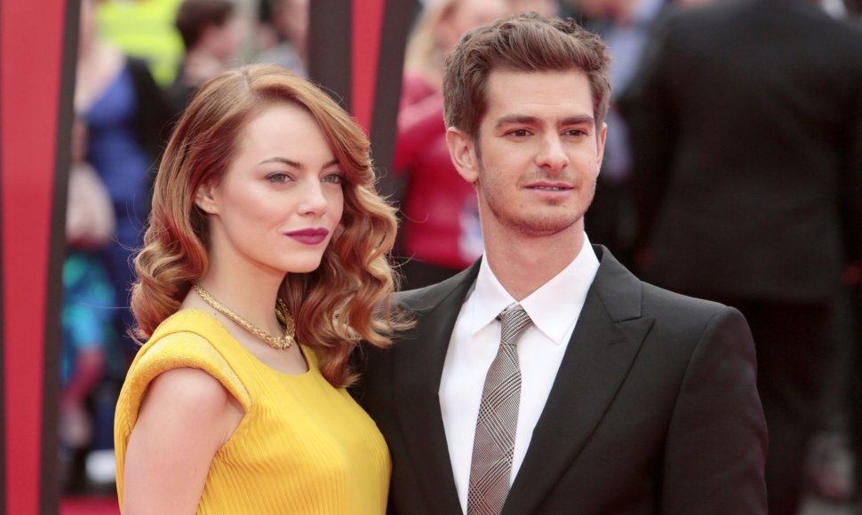 Emma Stone ir Andrew Garfieldas