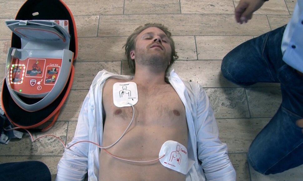 Defibriliatorius „CardiAid“