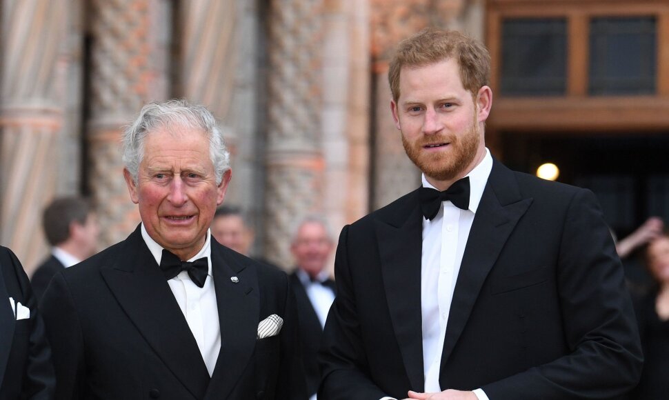 Princas Harry, Karolis III