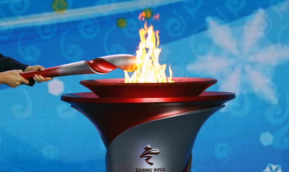 Olimpinė ugnis jau Pekine