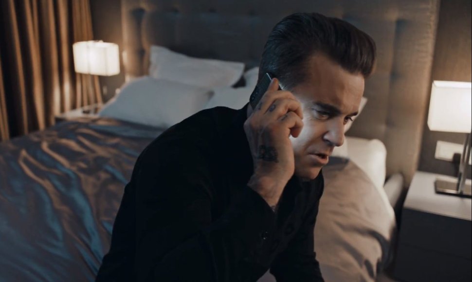 Robbie Williamso vaizdo klipas „Mixed Signals“